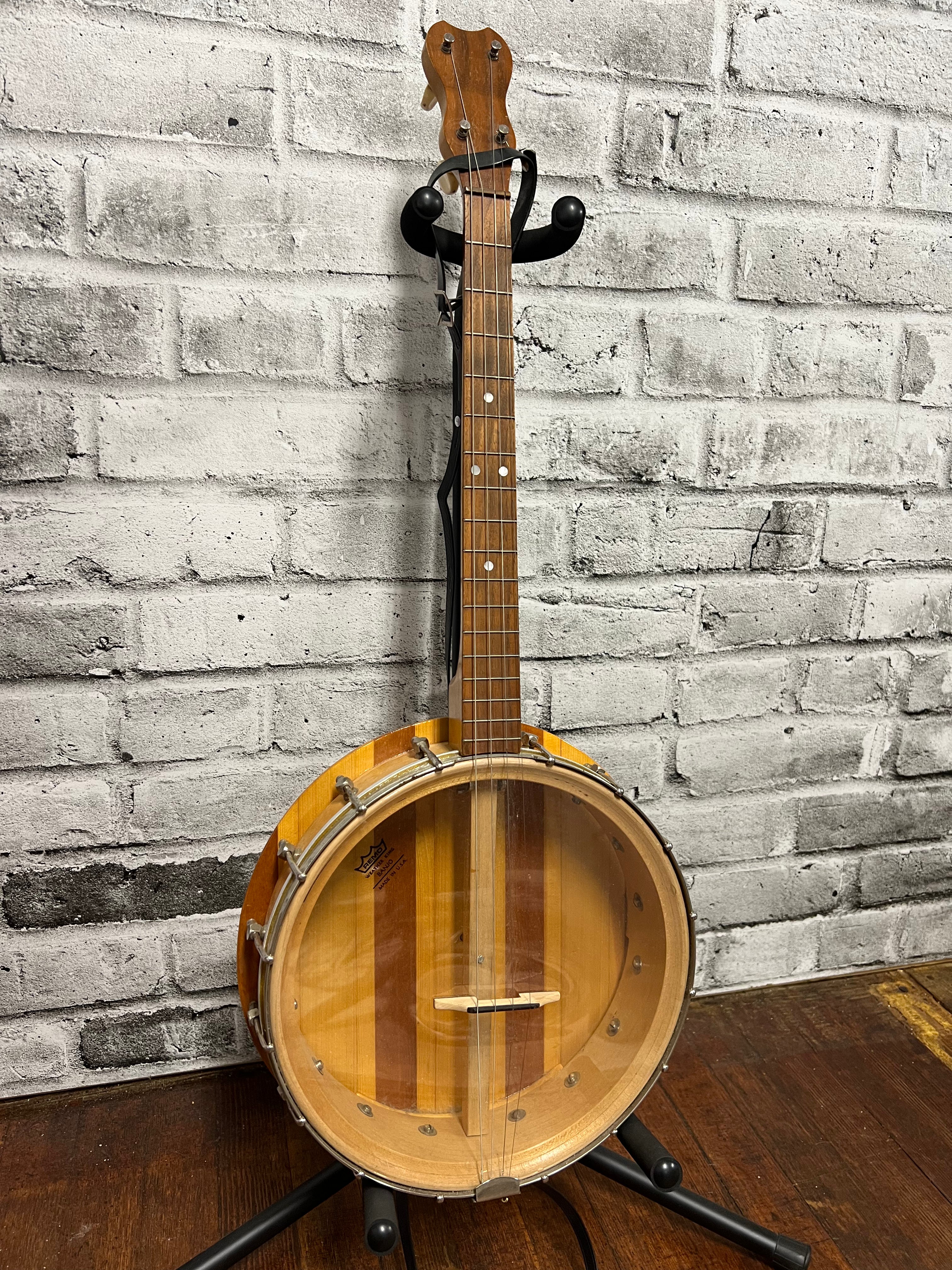 Used Tenor Banjo