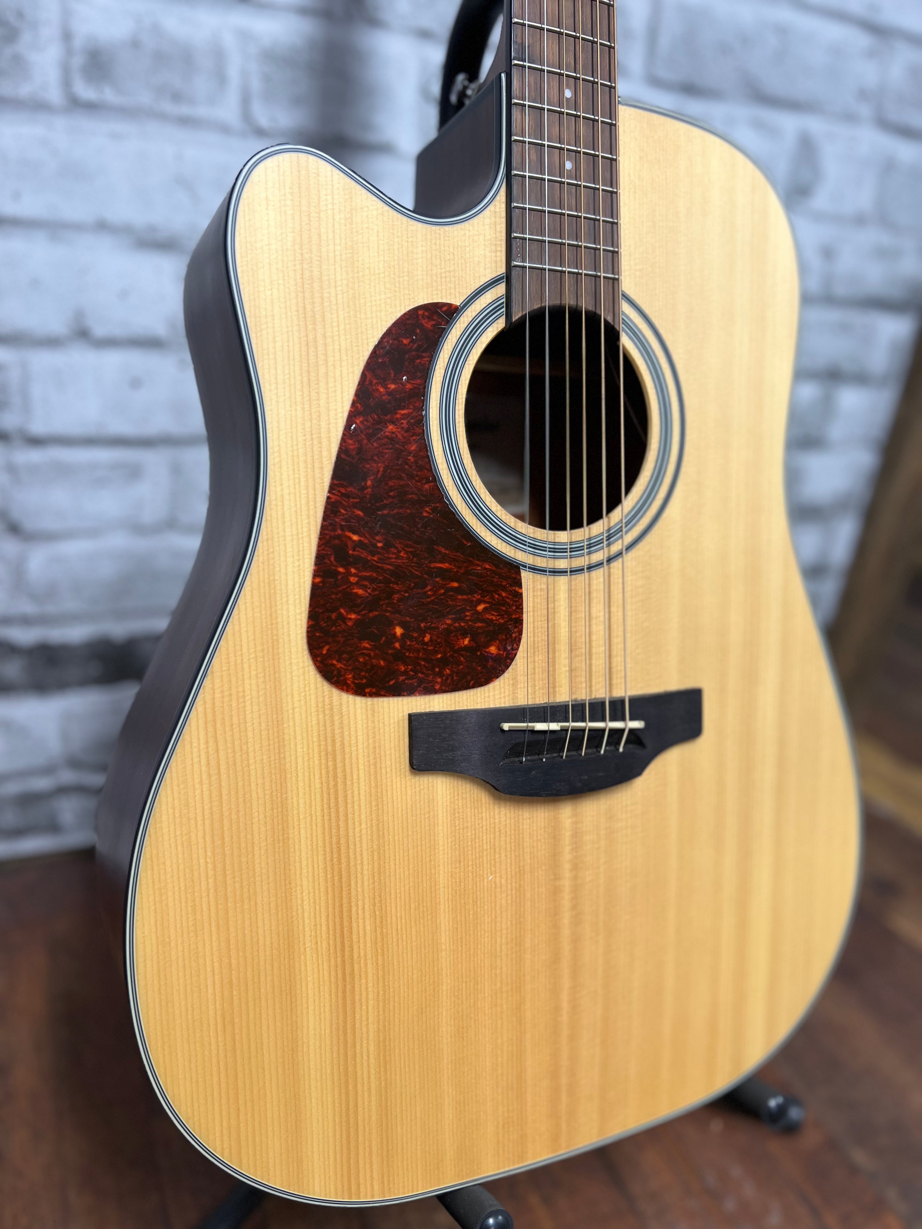 Used Takamine GD10CE LH NS Left Handed Acoustic/Electric w/ GigBAg