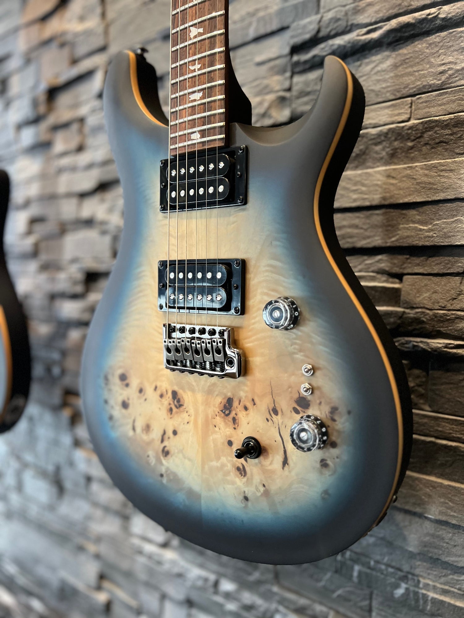 Paul Reed Smith PRS Guitars SE Custom 24 - 08 Quilt Electric Guitar with Gigbag Lake Blue Midnight Burst by PRS