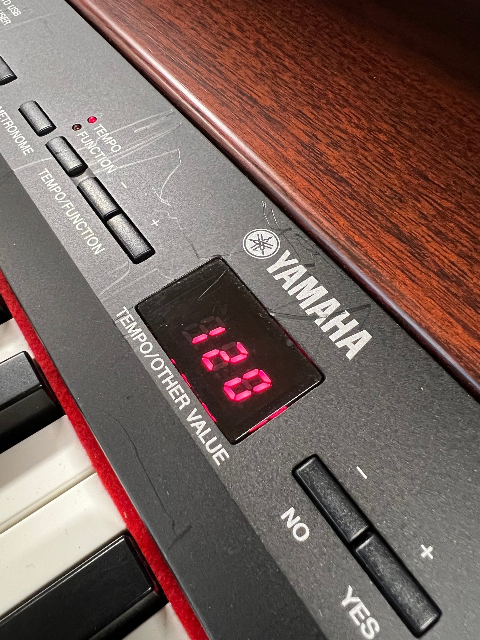 Used Yamaha P - 155 Electronic Piano - Black & Mahogany Finish by Used