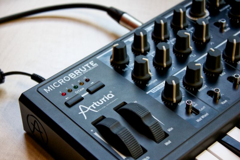 Arturia MicroBrute by Erikson Music