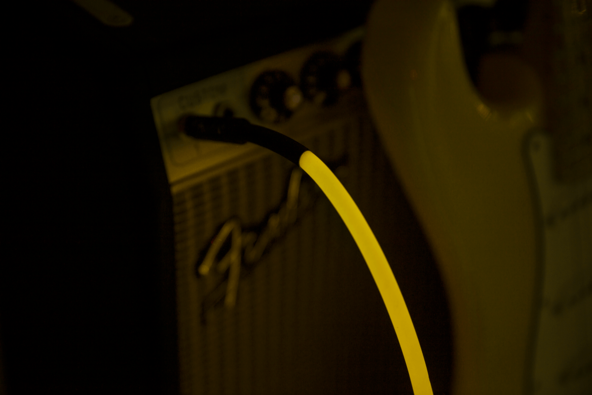 Fender Professional Glow in the Dark Cable, Orange, 10' by FMIC