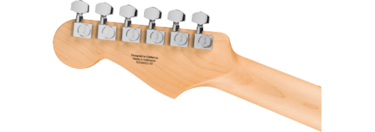 Fender Standard Stratocaster®, Maple Fingerboard, White Pickguard, Olympic White