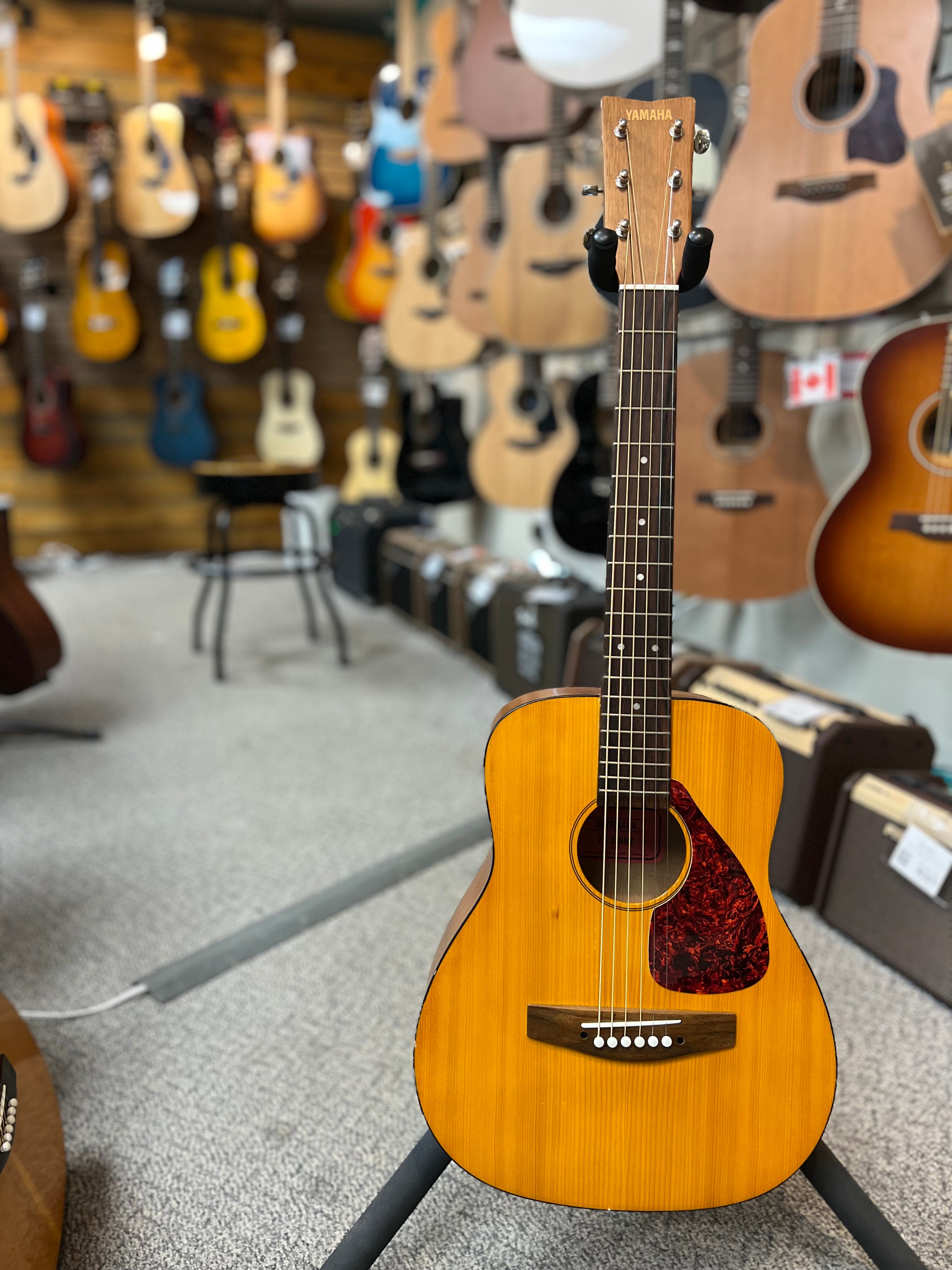 Used Yamaha JR1 Junior Acoustic