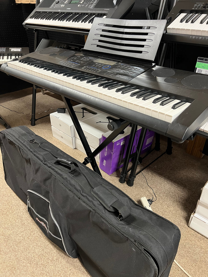 Used Casio WK-6600 Portable Keyboard w/ Stand & Carry Bag