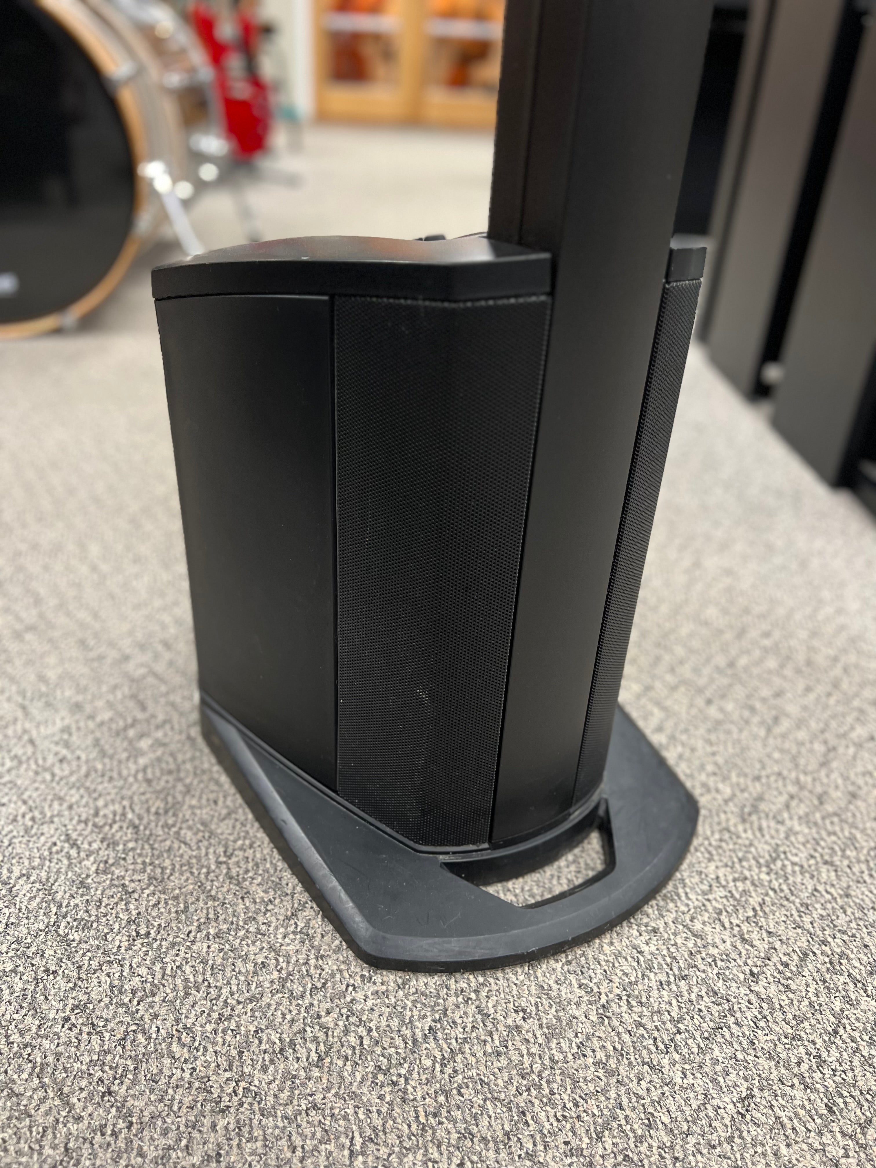 Used Bose L1 Compact Speaker System