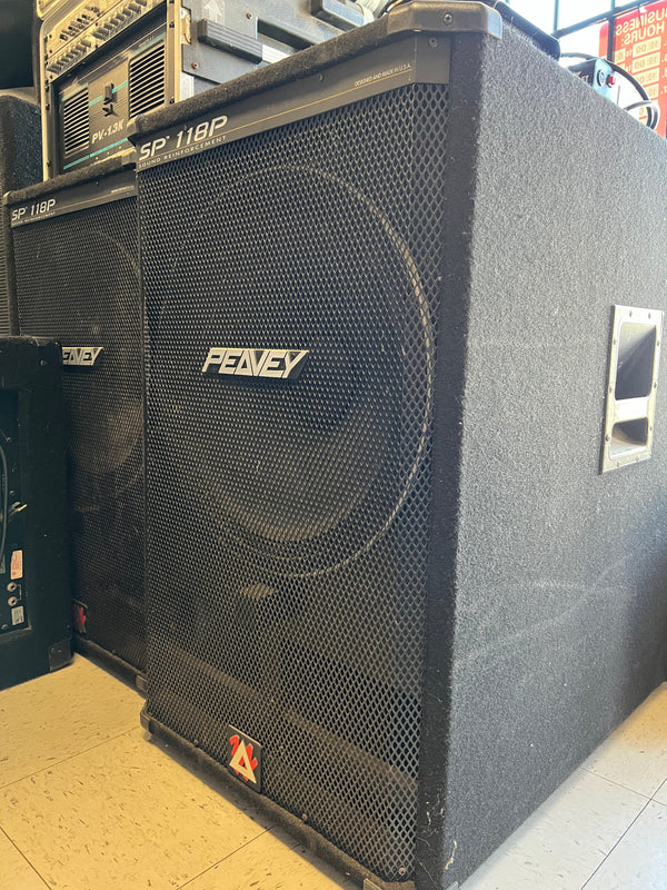 Peavey Subwoofer - Faders Music Inc.