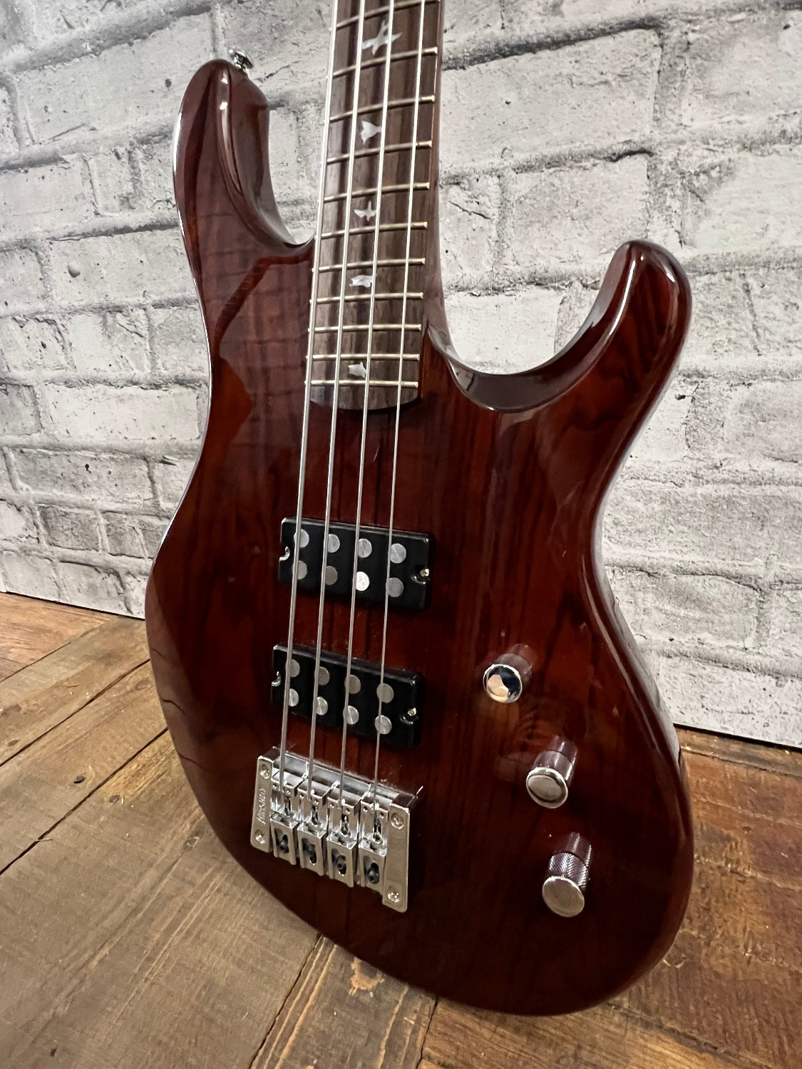 Used PRS Kingfisher Bass w/ Gigbag