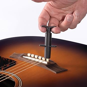 D'addario Bridge Pin Puller by D'Addario Canada