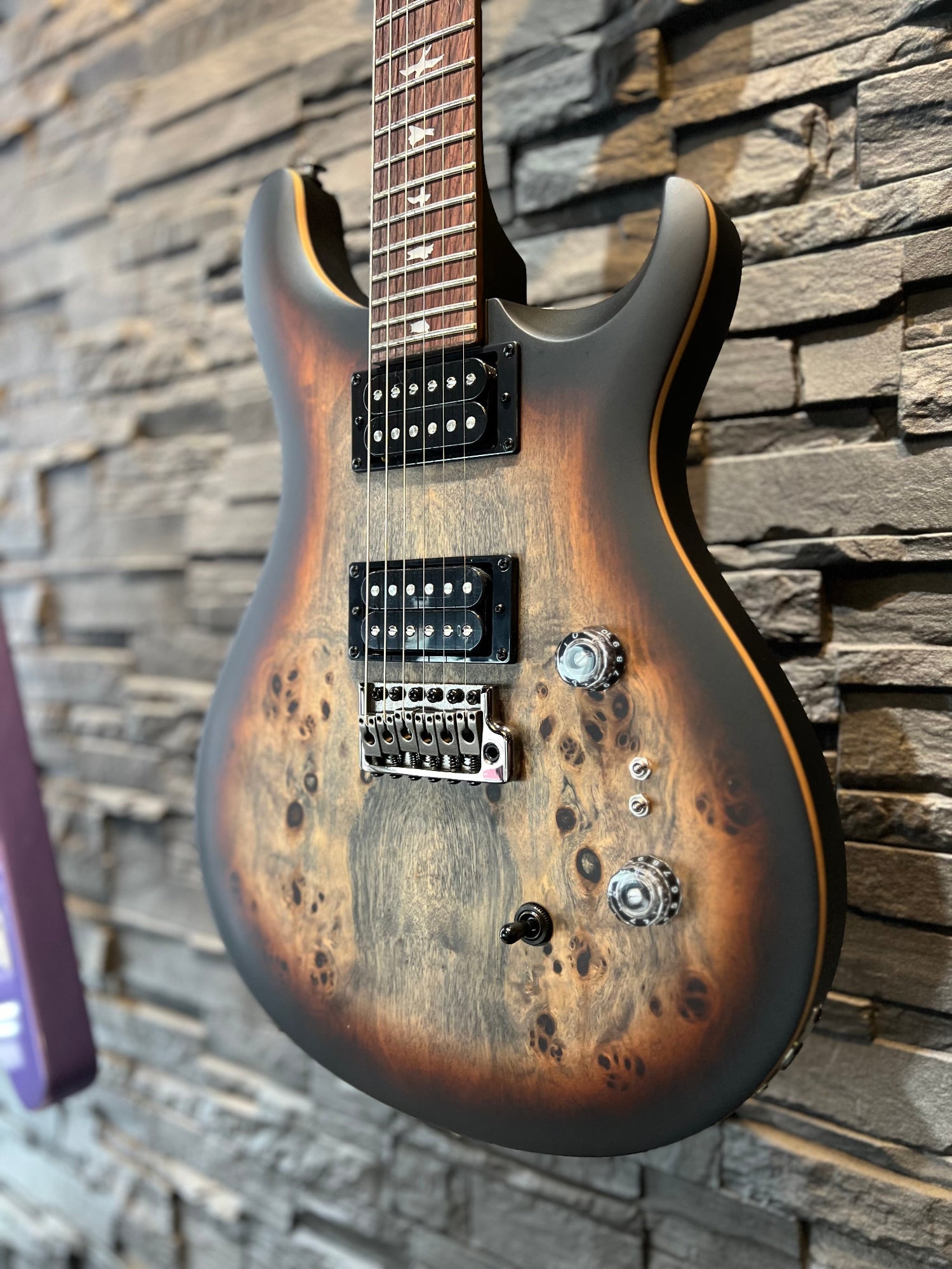 Paul Reed Smith PRS Guitars SE Custom 24 - 08 Quilt Electric Guitar with Gigbag Charcoal Cherry Midnight Burst by PRS