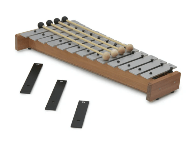 Suzuki Alto Diatonic Glockenspiel - AG - 13 (GCA - 16) by Empire Music
