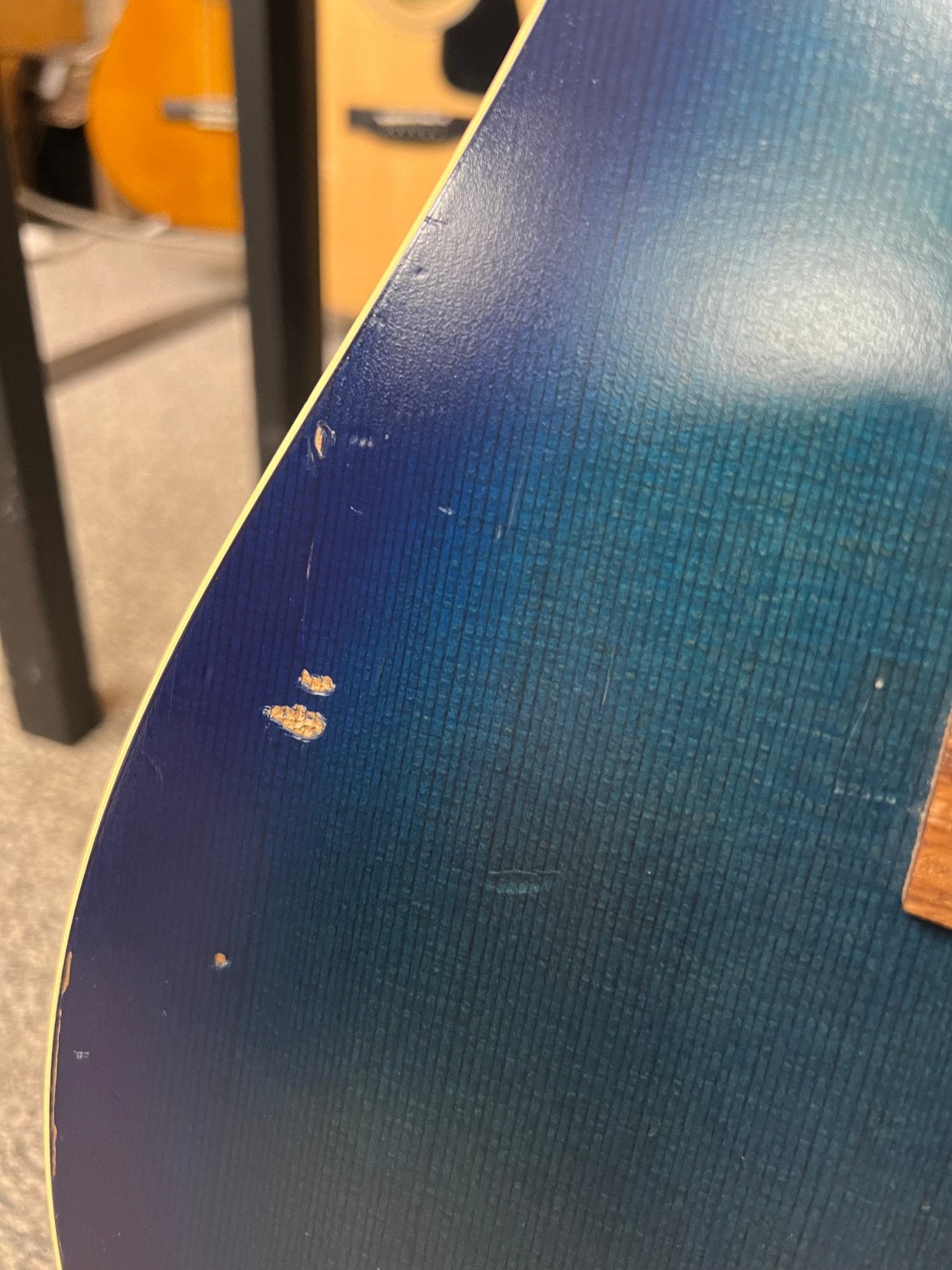 Used Art & Lutherie Cedar Blue Dreadnought Acoustic Guitar