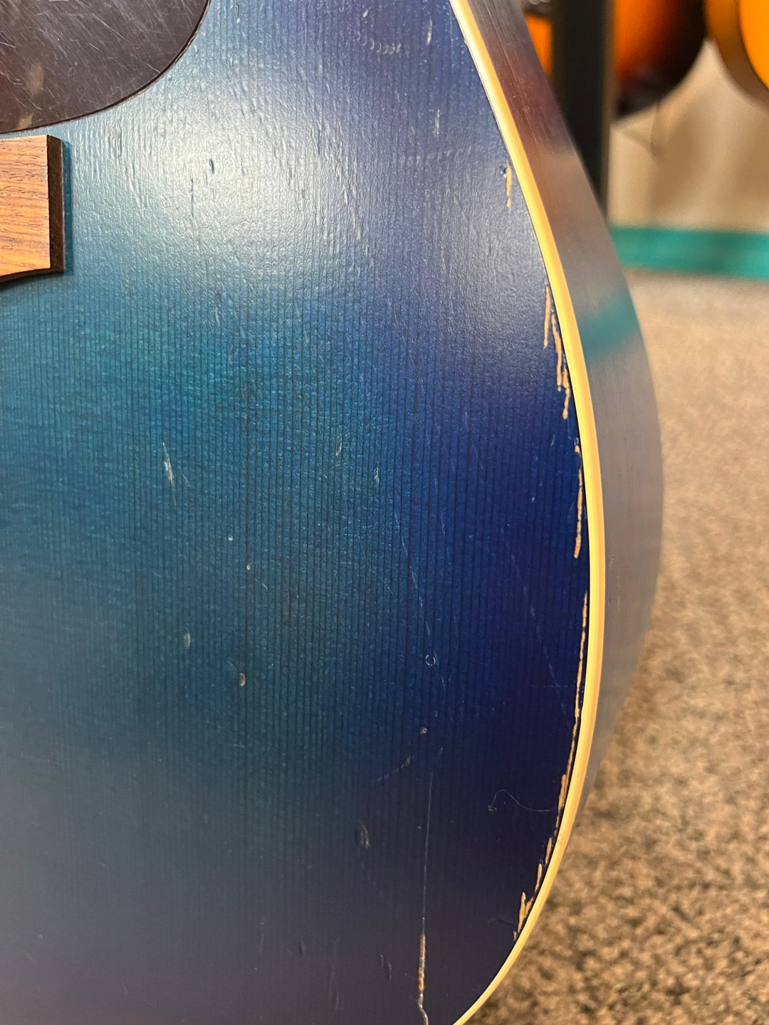 Used Art & Lutherie Cedar Blue Dreadnought Acoustic Guitar by Used