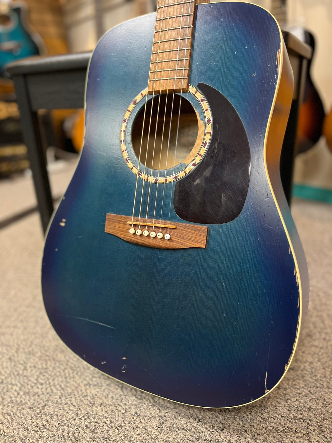 Used Art & Lutherie Cedar Blue Dreadnought Acoustic Guitar by Used