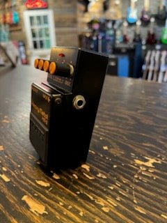 Used Boss HM - 2 Heavy Metal Made in Taiwan by Used