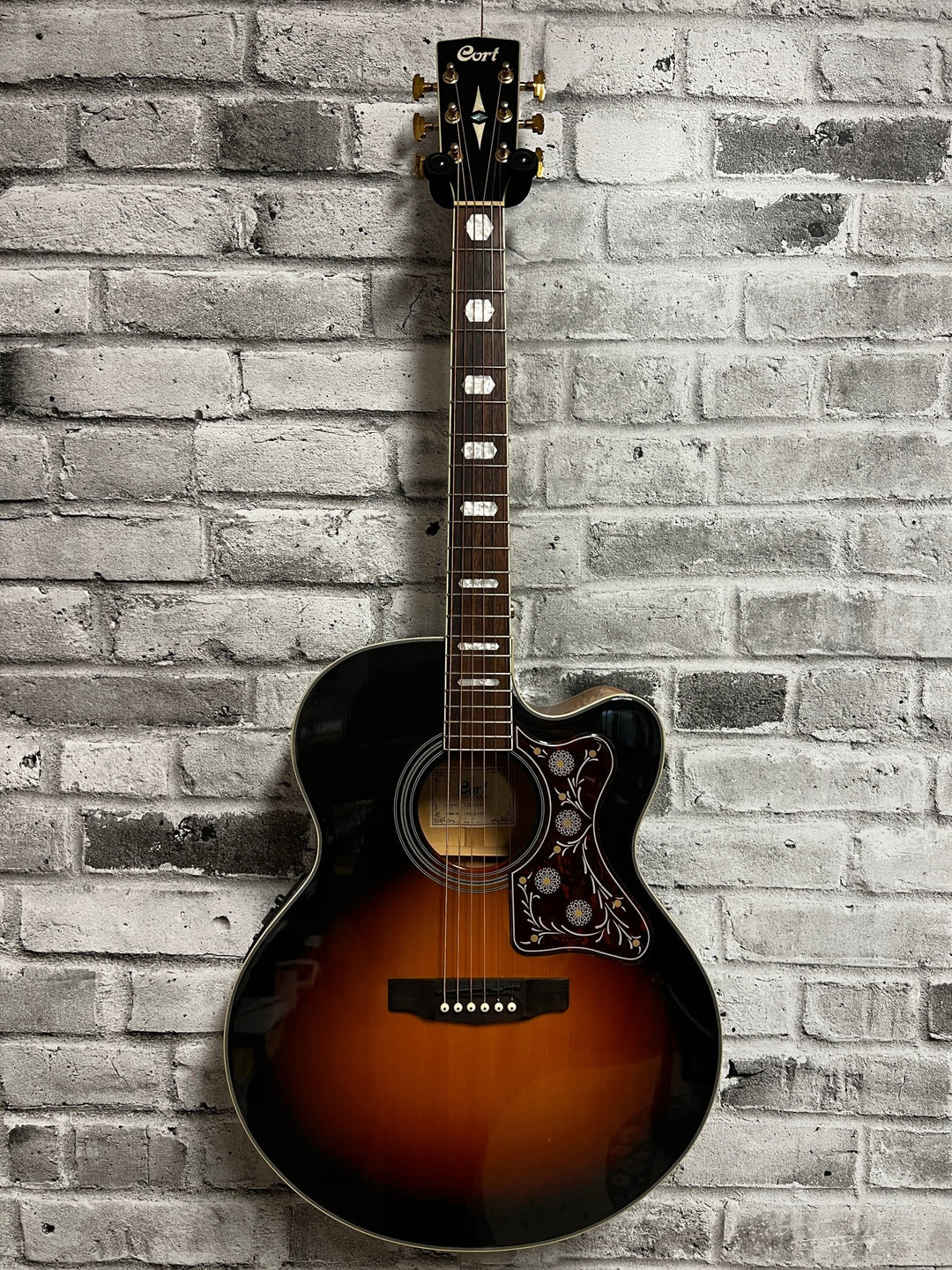 Used Cort CJ3V Acoustic-Electric Guitar – Tobacco Burst by Faders Music Inc.