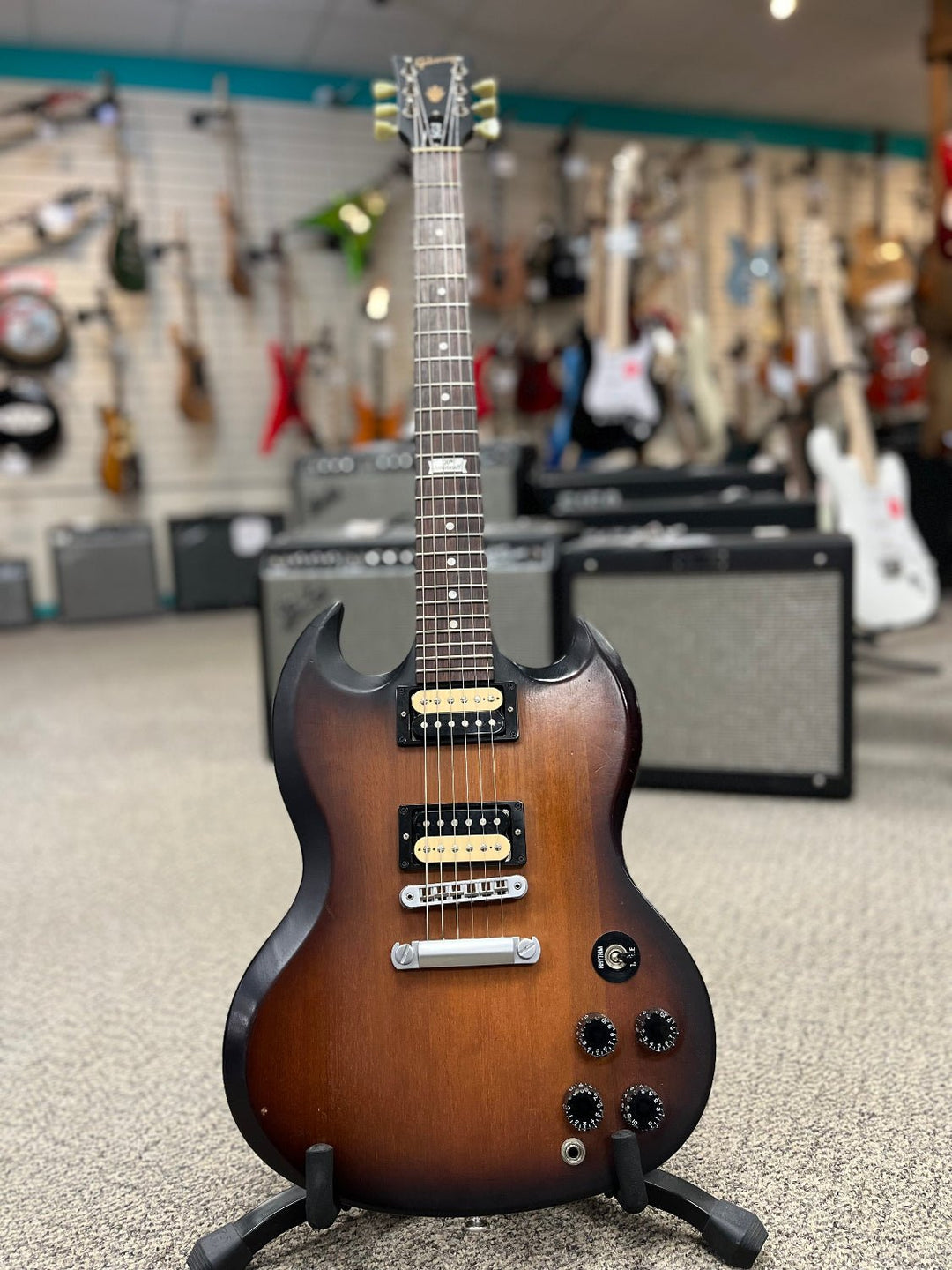 Used Gibson SGJ 2014, Rubbed Vintage Burst by Consignment