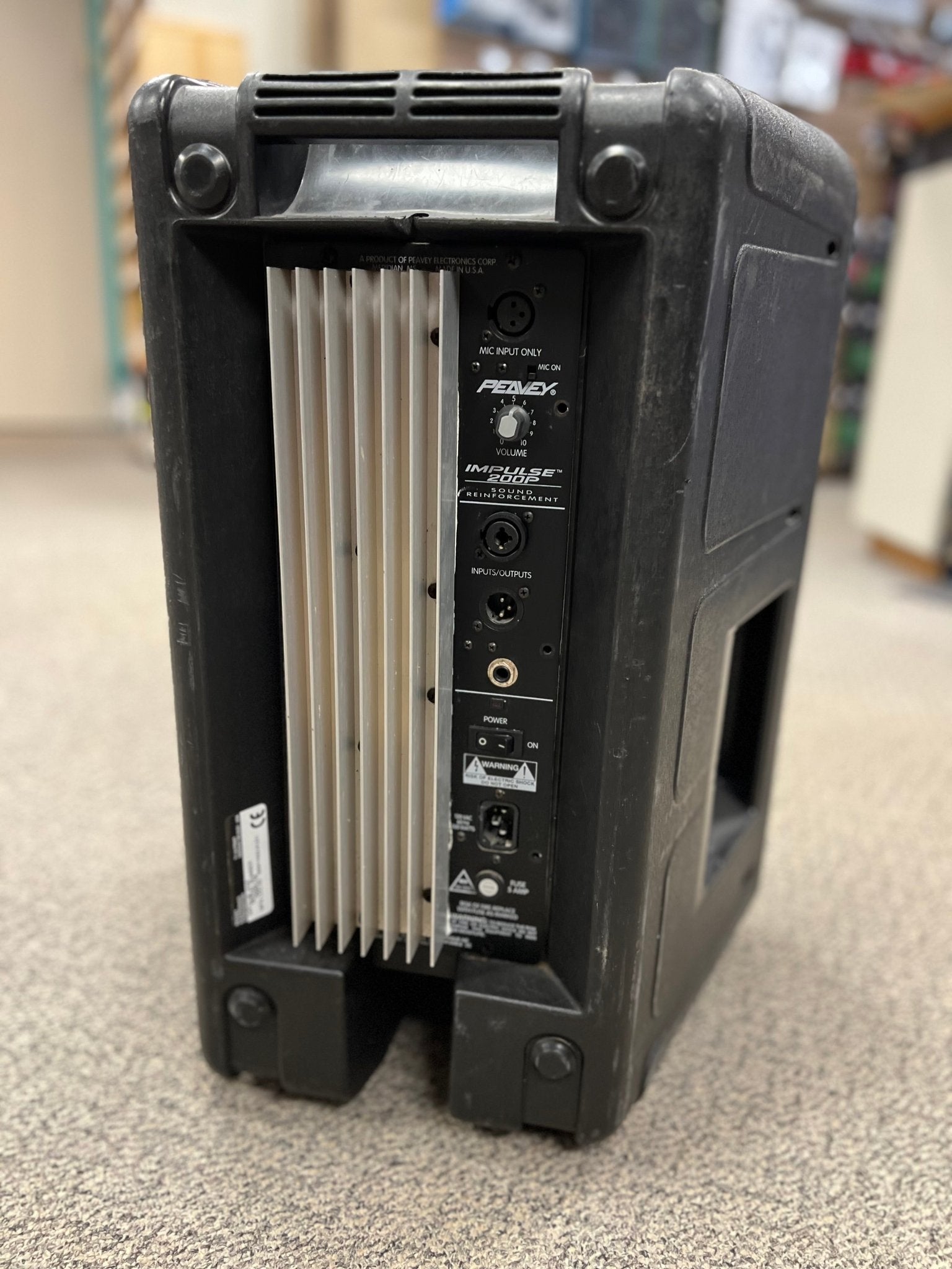 Used Peavey Impulse 200P – Powered PA Speaker by used