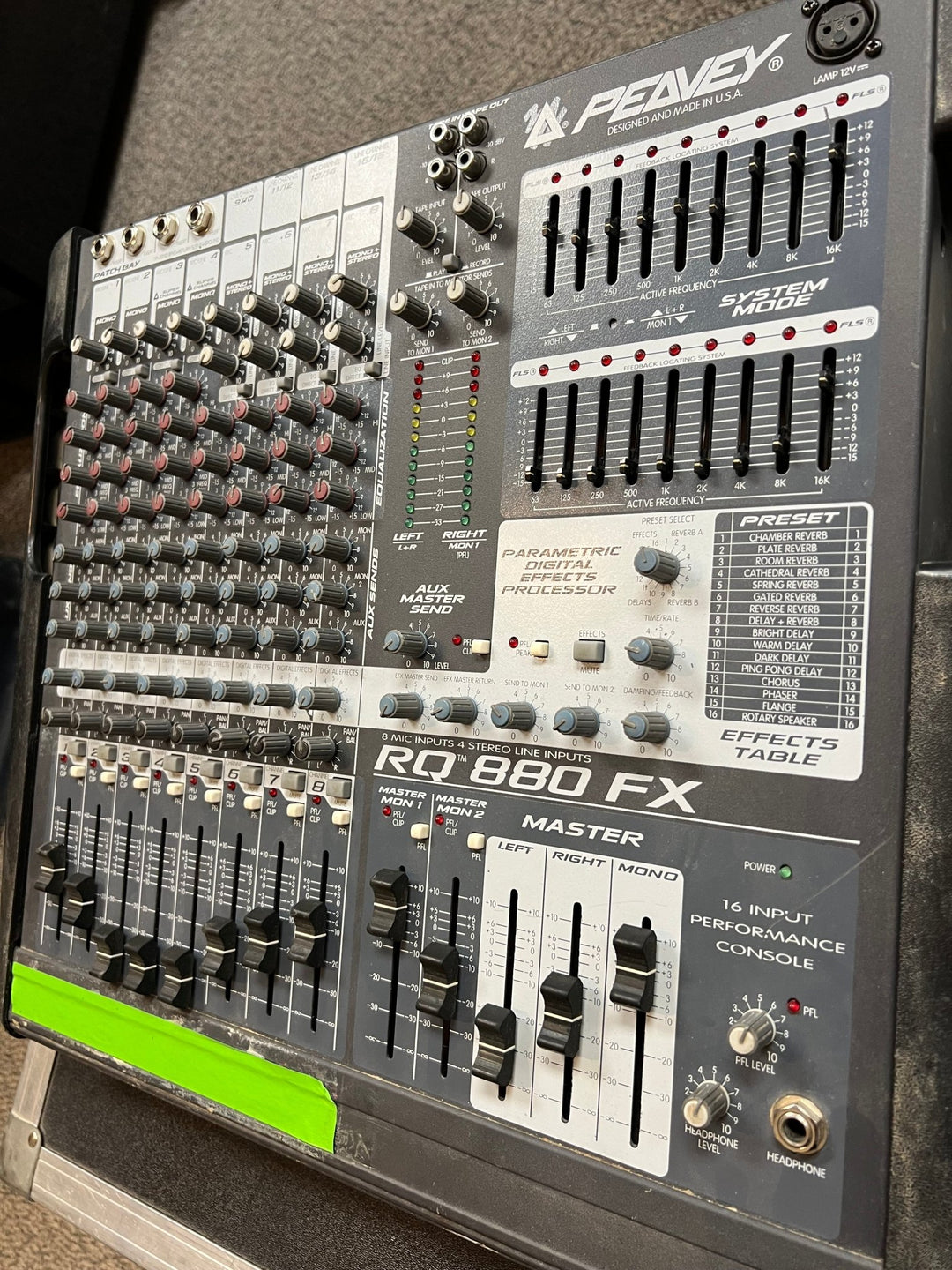 Used Peavey RQ 880 FX Powered Mixer by Used