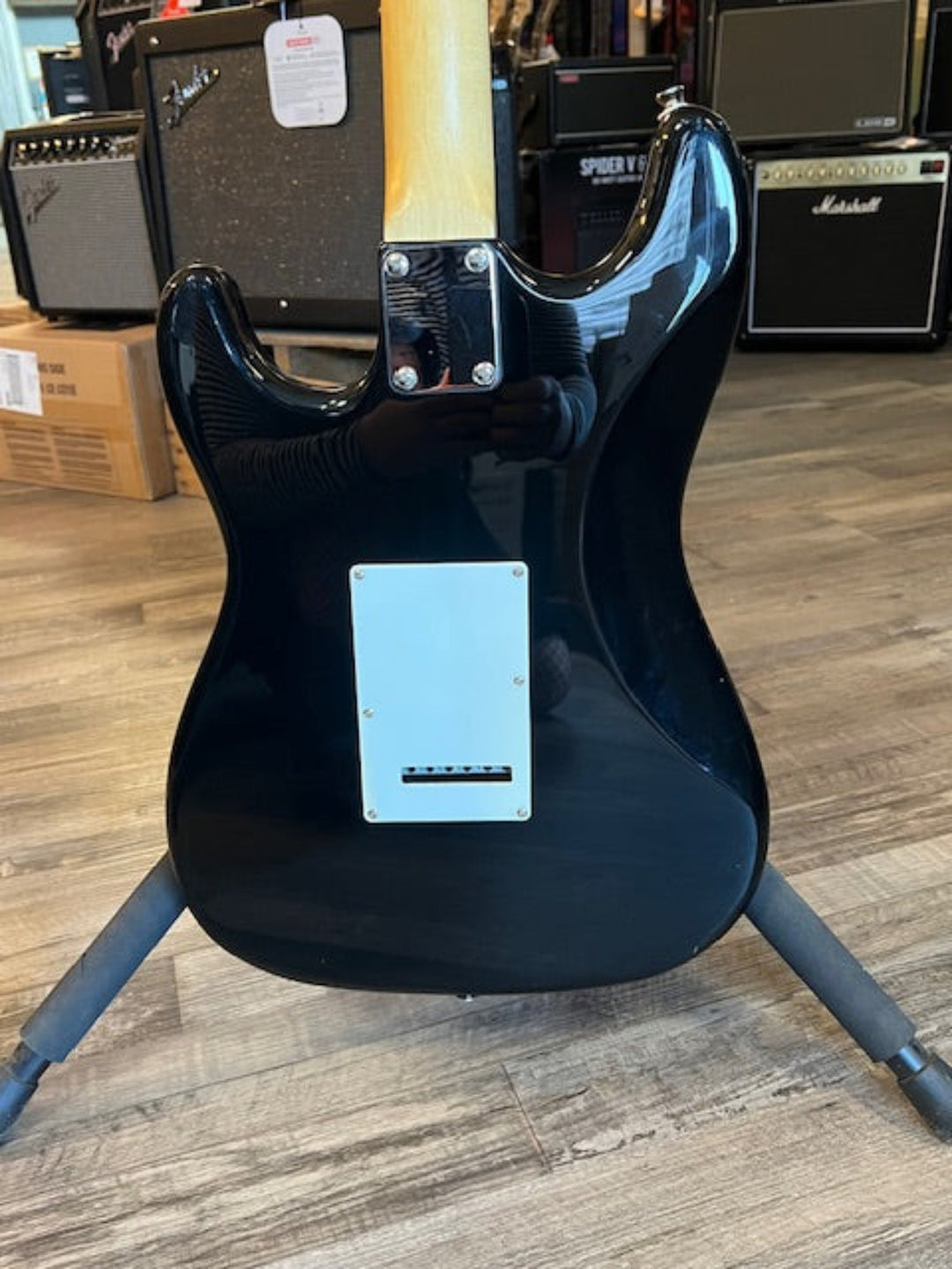 USED Samick Silvertone Stratocaster, Black by Used