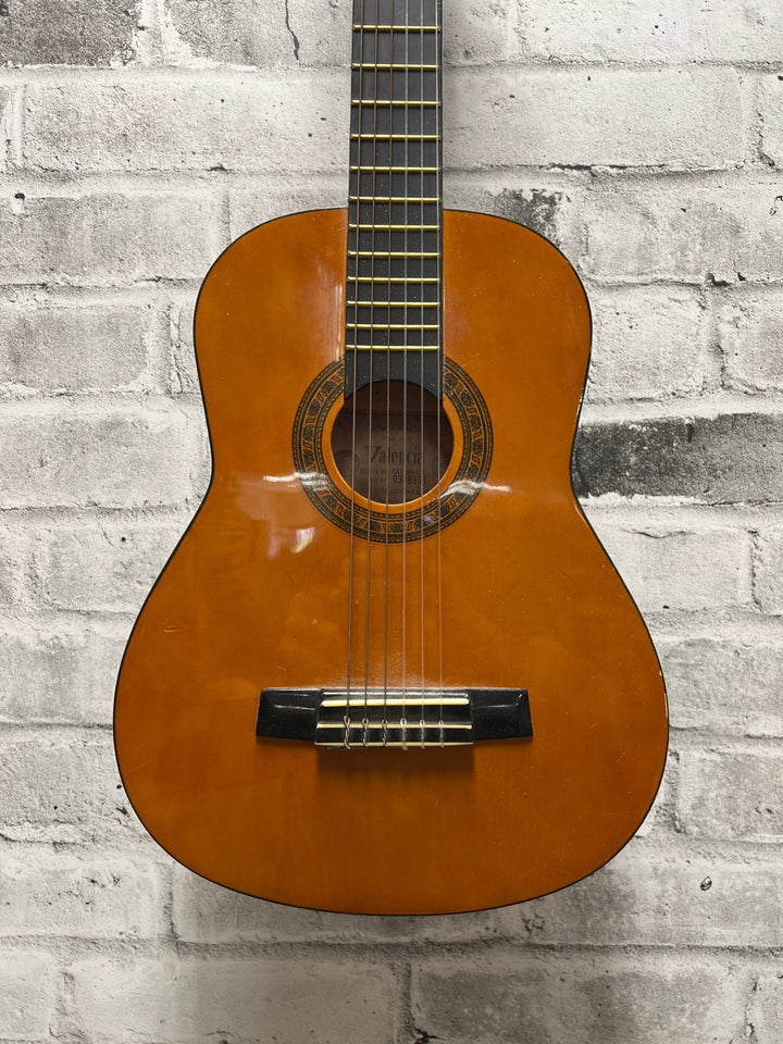 Used Valencia CG160 1/4sz Classical Guitar by Used