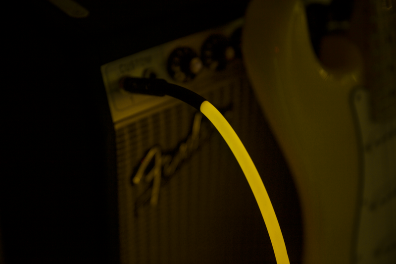 Fender Professional Glow in the Dark Cable, Orange, 18.6"