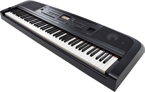 Yamaha DGX670 88-Key Digital Piano, Black
