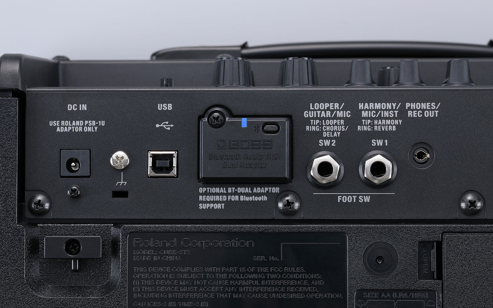 BOSS Bluetooth Audio MIDI Dual Adaptor by Roland Canada