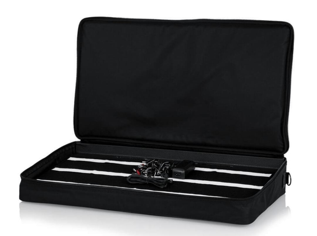 Gator Powered Pedal Tote Pro Pedal Board with Bag by Erikson Music