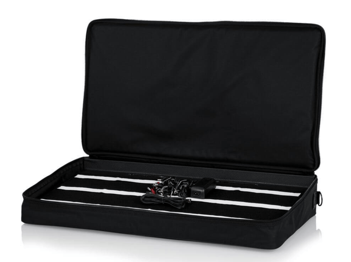 Gator Powered Pedal Tote Pro Pedal Board with Bag by Erikson Music