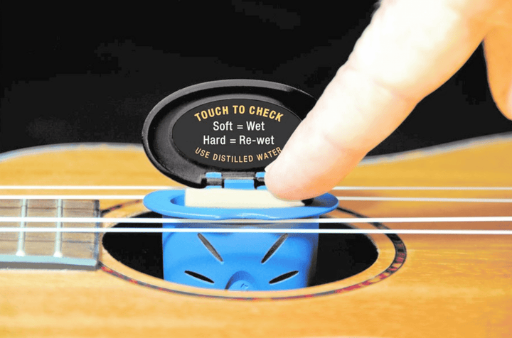 Music Nomad MN302 Humilele Ukulele Soundhole Humidifier by SFM