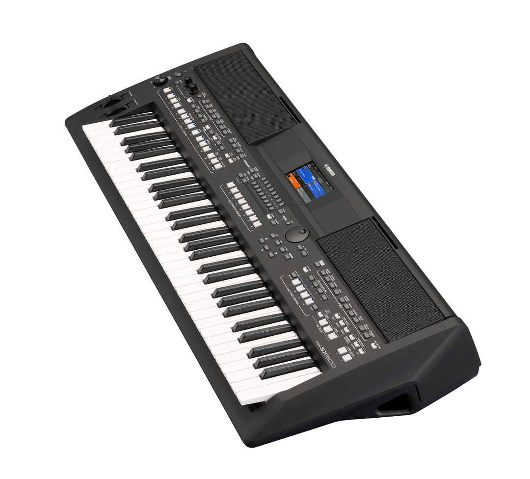 Yamaha PSR - SX600 Arranger Workstation by Yamaha